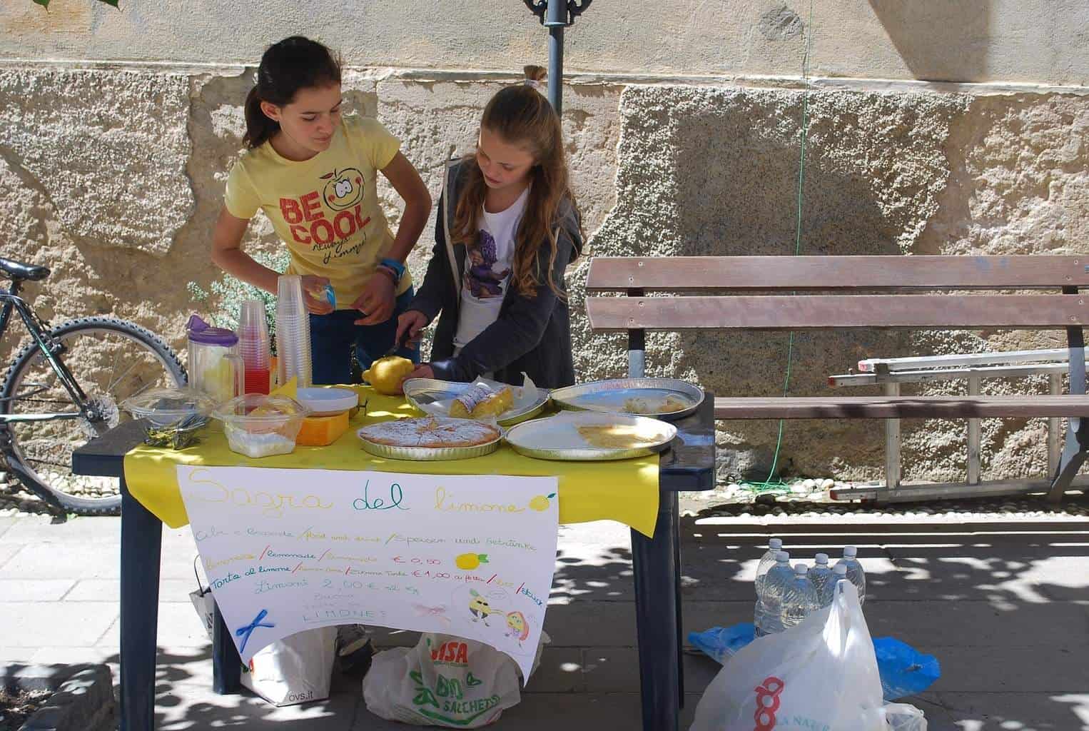 lemonade-stand