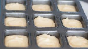 Mini-Almond-Pan