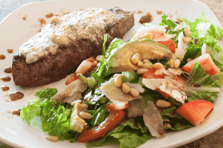 Gorgonzola steak and salad served