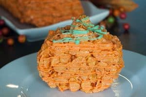 pumpkin-corn-flake-treat-process-final