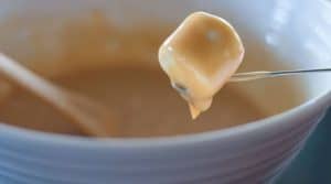 Marshmallow-Krispies-Horiz-Dip
