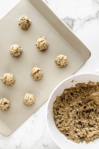 One-Cup-Chocolate-Chip-Cookies-Recipe-Pin_10
