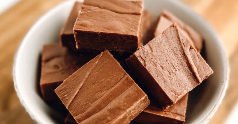 Microwave Chocolate Fudge in Bowl on Wood Surface