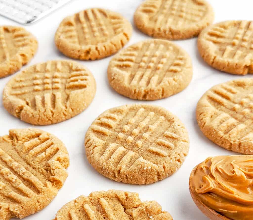 Peanut Butter Cookies Cooked and Ready to Eat on White Counter