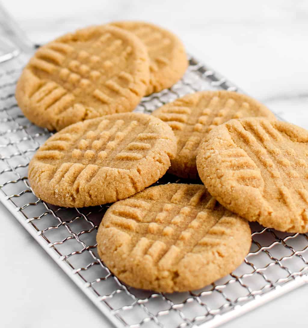 3Ingredient Peanut Butter Cookies (No Flour Needed!)
