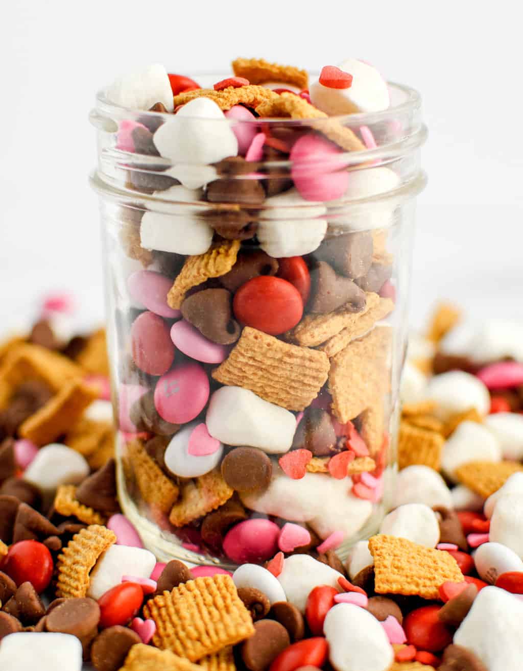 Valentine Snack Mix in Mason Jar