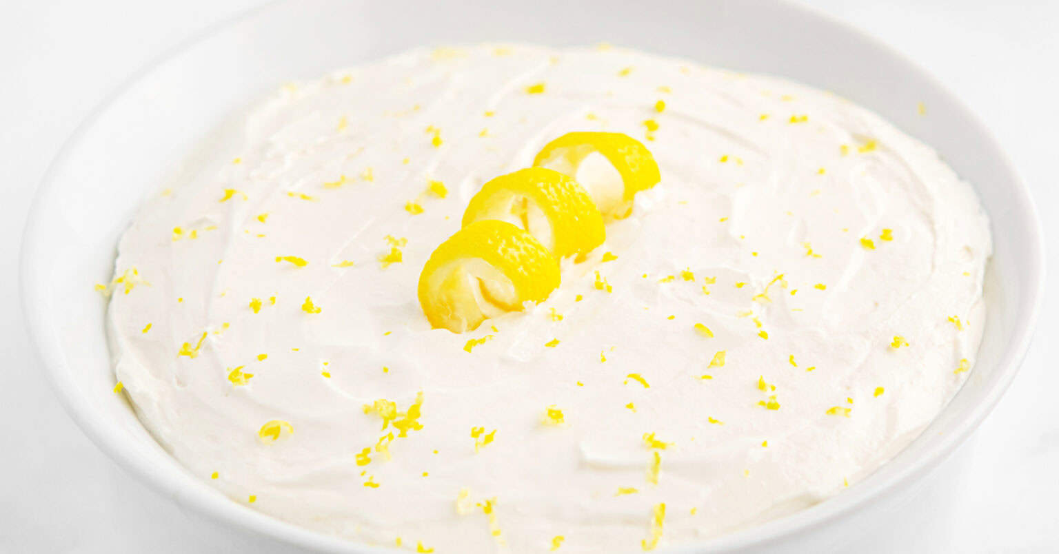 Lemon Cheesecake Dip (4 Ingredients, So Easy!)