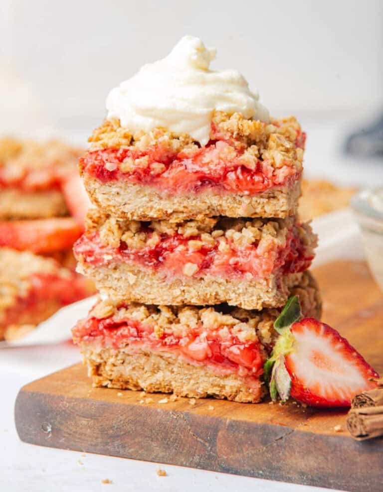 Strawberry Oatmeal Bars