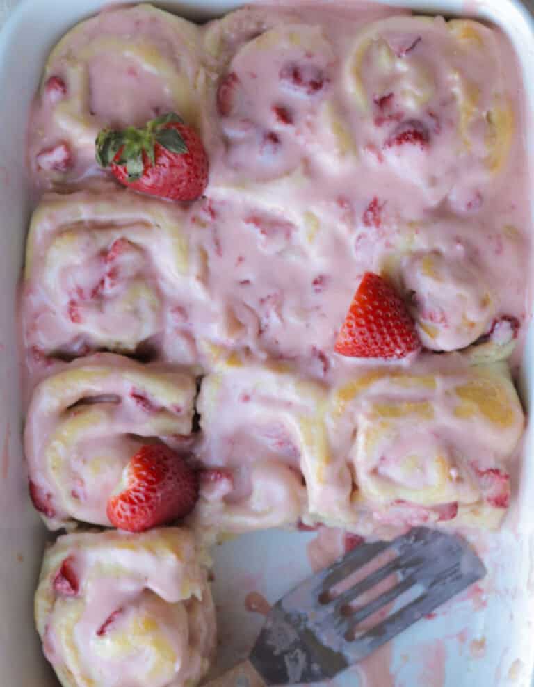 Strawberry Cheesecake Cinnamon Rolls