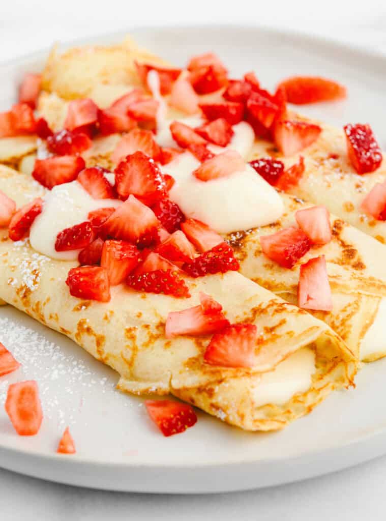 Crepes with Strawberries and Cream Cheese Filling